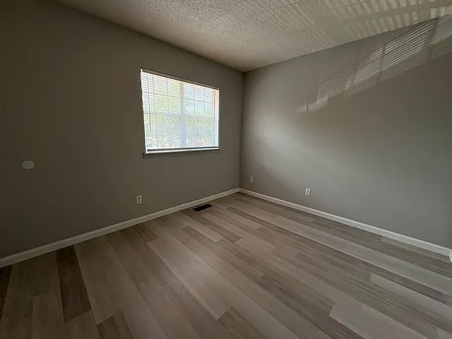 106 Clearview Ct #23 — Photo 16