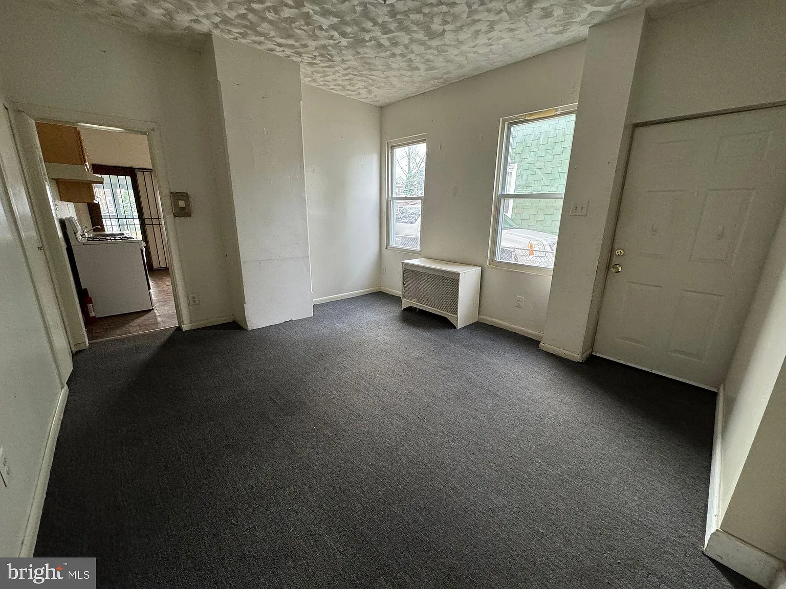 3 bed, 1680 sqft, $1,600 — Photo 4