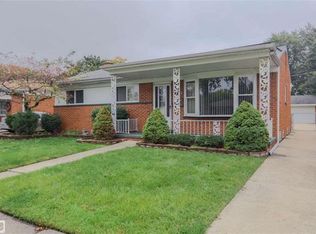 28120 Lorraine Ave, Warren, MI