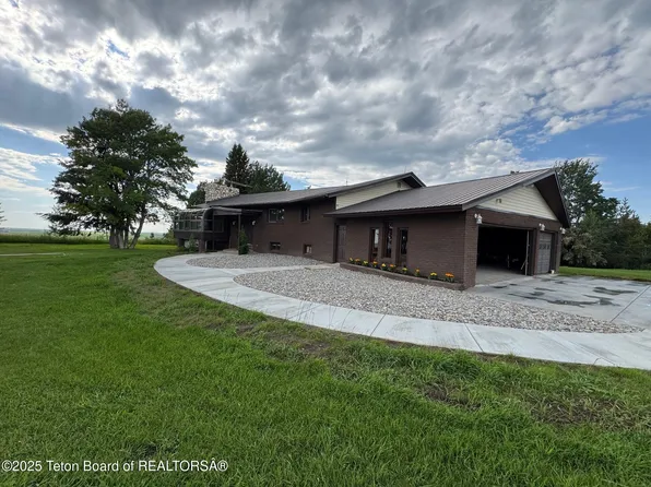 13280 N 3750 W, Tetonia, ID 83424