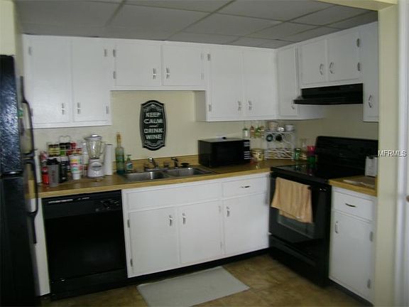 4th image of 157 Pompano Dr SE APT A