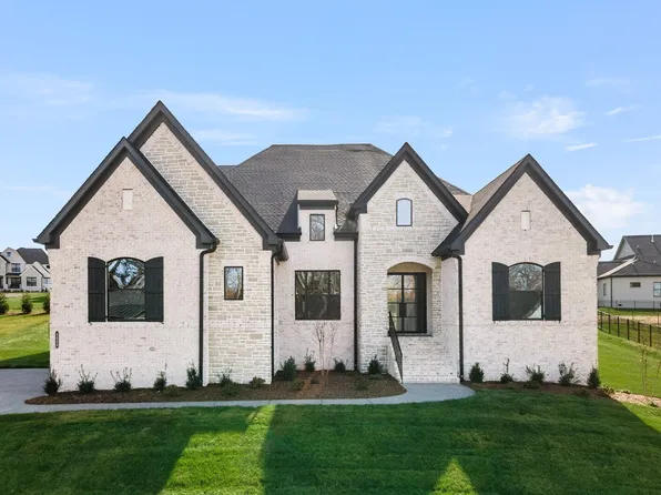 7265 Ruzek Ct, Fairview, TN 37062