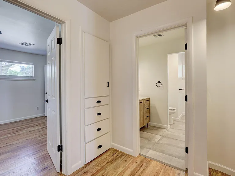 4312 N Portland Ave — Photo 25