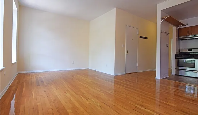 Rented by Foundation Realty Group | media 9