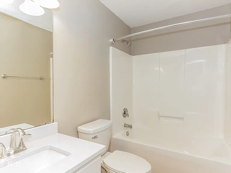 712 Raindrops Rd — Photo 14