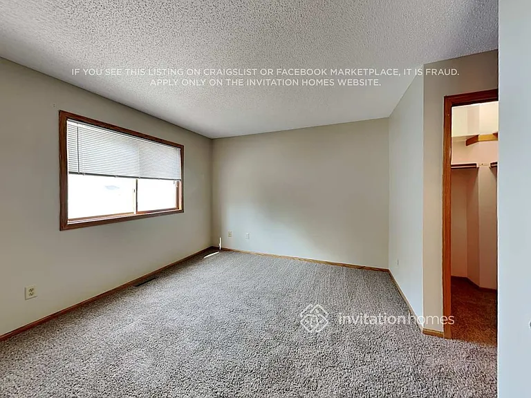 2337 Windsor Ln — Photo 11