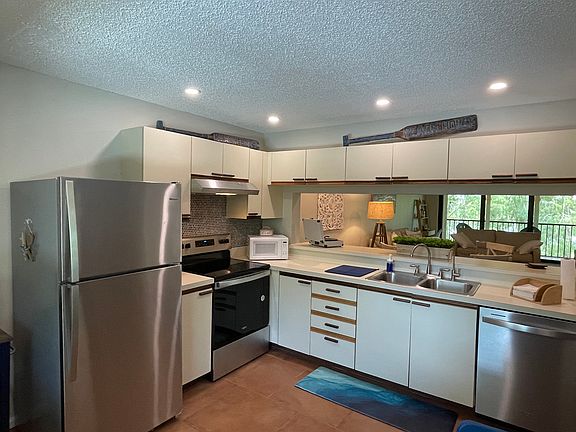 4th image of 5733 Deauville Cir APT G303