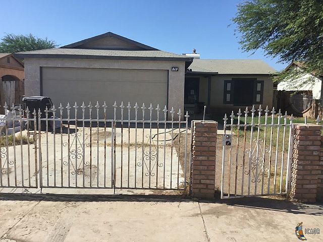 1st image of 249 Aurora Dr