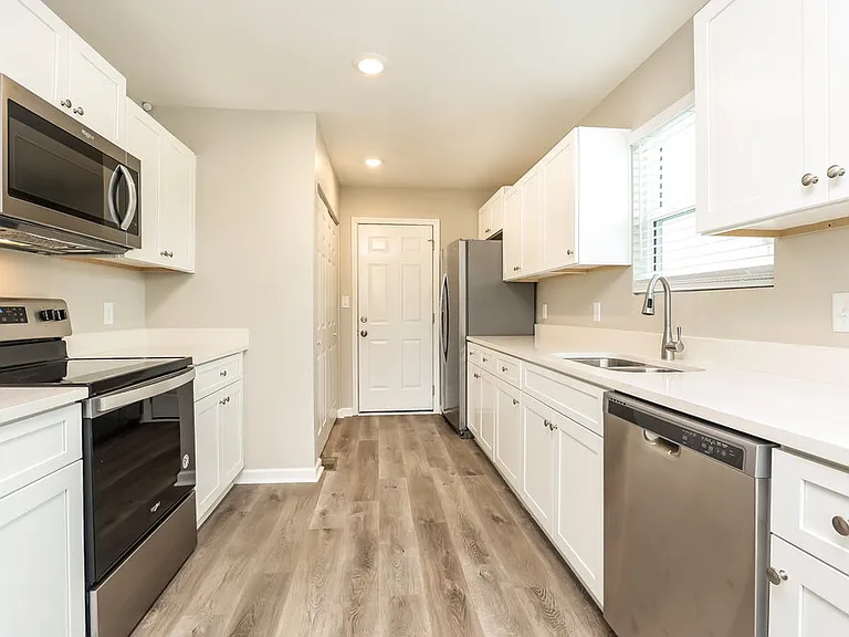 1024 Secretariat Dr — Photo 9