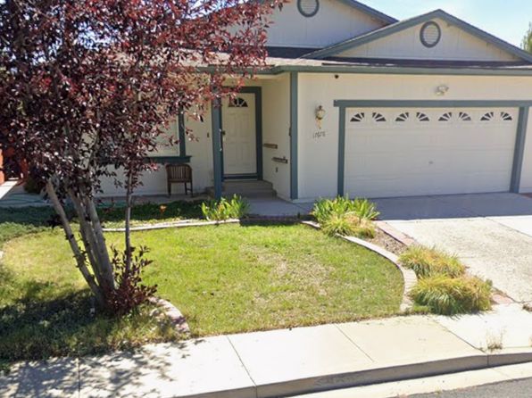 17678 Feather River Ct