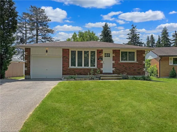62 Garden St, Norfolk County, ON N3Y 1C4