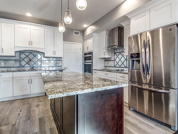 4th image of 5217 W Plano Pkwy