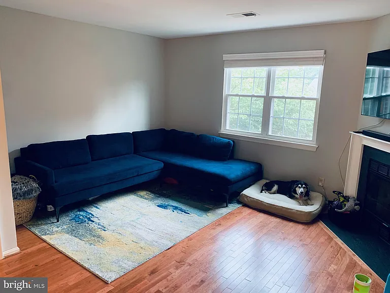 1623 S Barton St #18 — Photo 19