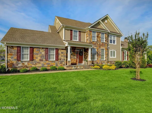 14 Stratford Lane, Holmdel, NJ 07733