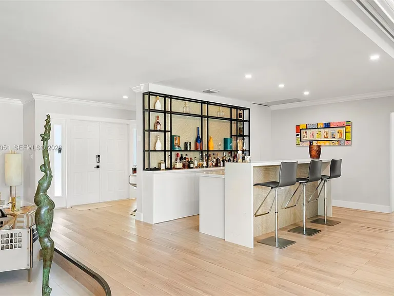 424 Alamanda Dr — Photo 14