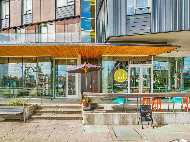 The Emery Apartments — Photo 9
