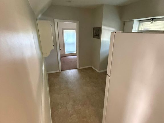 3rd image of 516 S Oak St #B