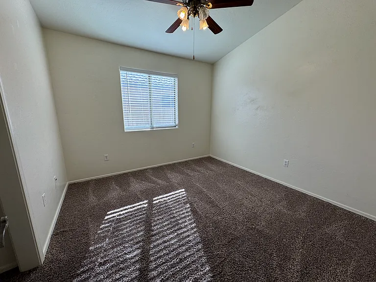 6590 E Cooperstown Dr — Photo 12