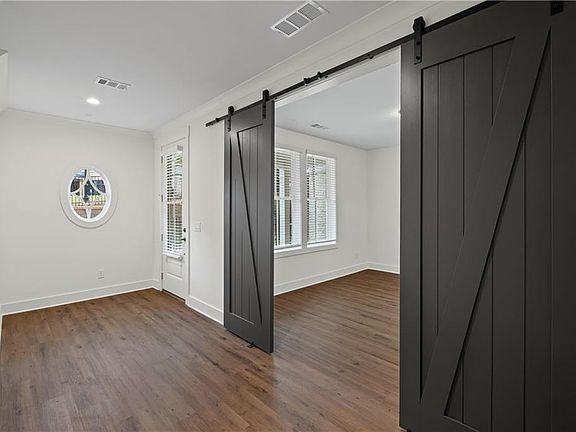 7th image of this home