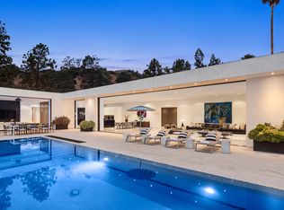 1220 Loma Vista Dr, Beverly Hills, CA 90210