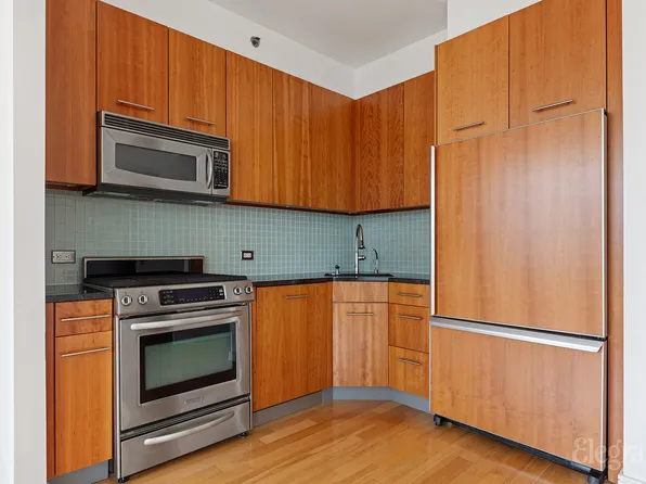 11 East 29th Street image 3 of 7