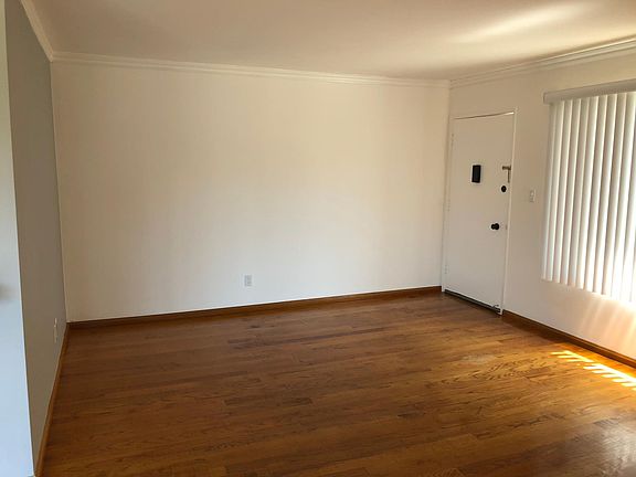 5th image of 1035 5th St APT 4