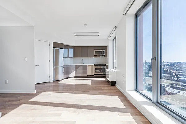 Rented by Greystar | media 7