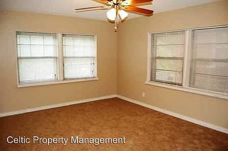 3rd image of 805 E 42nd St APT 3W