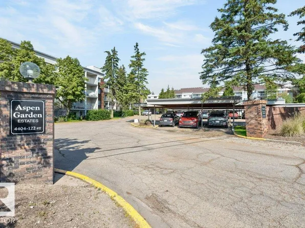 4404 122nd St NW #312, Edmonton, AB T6J 4A9