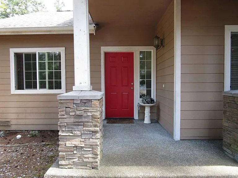 11119 Minterwood Dr NW — Photo 2