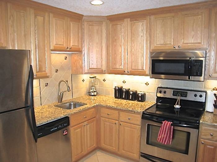 Beautifully updated kitch