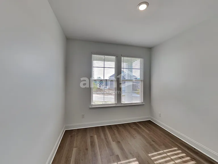 234 Marin Dr — Photo 17