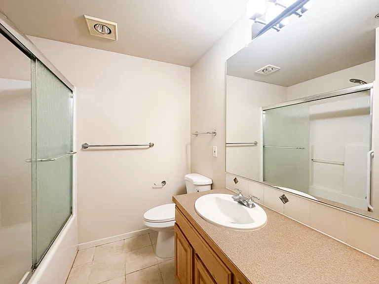 2801 1st Ave #503 — Photo 11