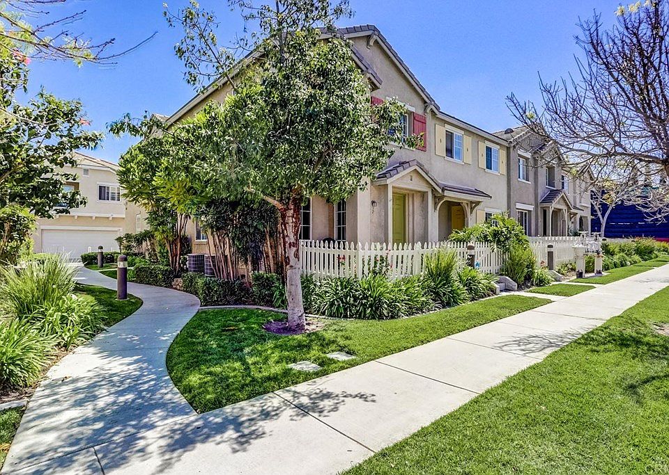 1st image of 1448 Water Lily Dr Unit 1