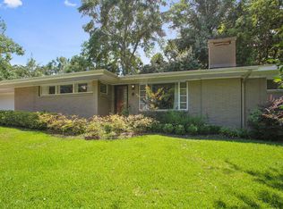 6609 Shore Dr, Ocean Springs, MS 39564