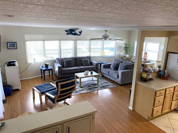 4th image of 6154 Holly Ln