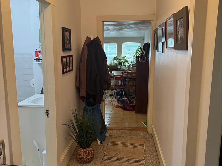 869 Main St #4 — Photo 6