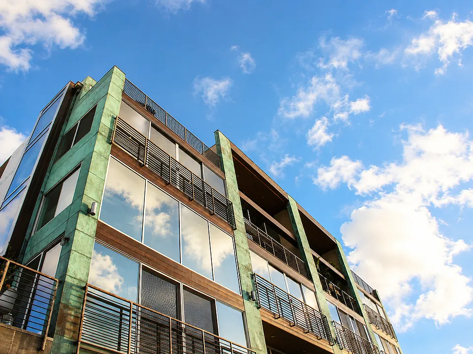 Building Photo 5