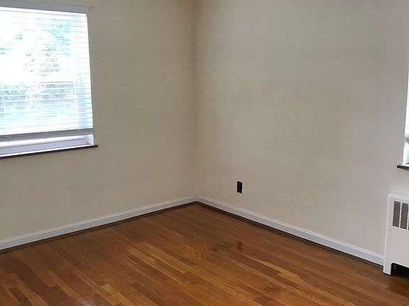 5th image of 6090 Dryden Ave APT 3