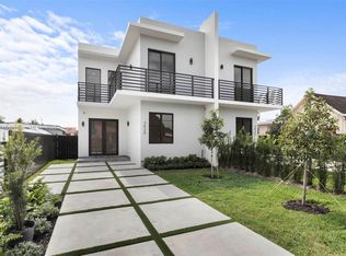 3430 SW 2nd St, Miami, FL 33135