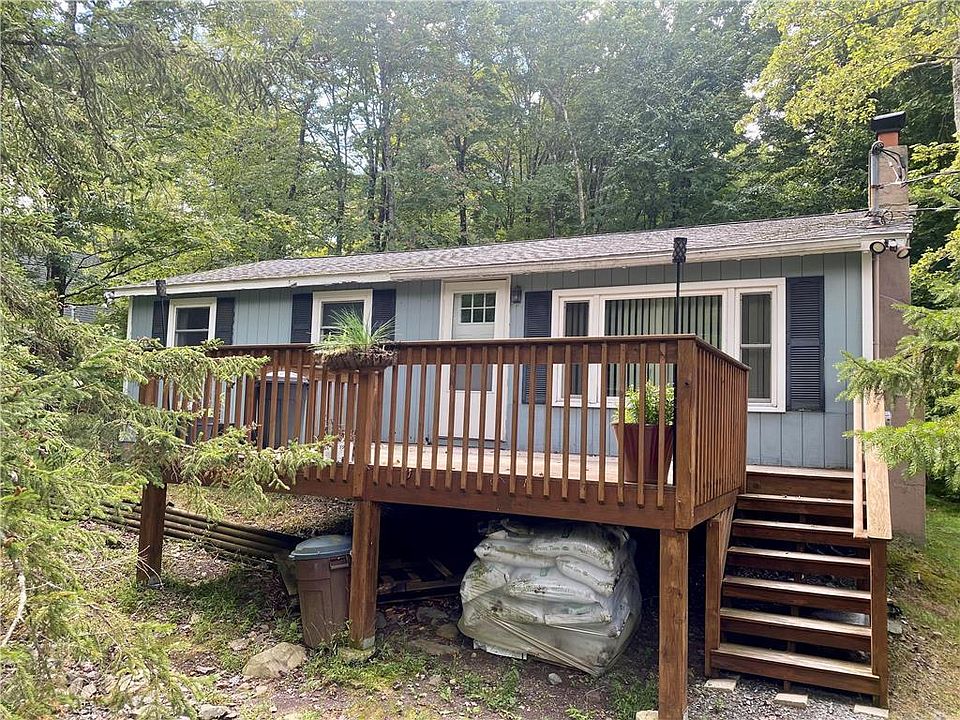 2221 Lehigh Dr, Pocono Lake, PA 18347 Zillow