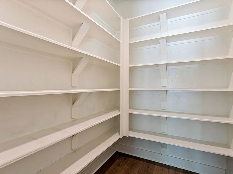 328 Berkeley Pl — Photo 14