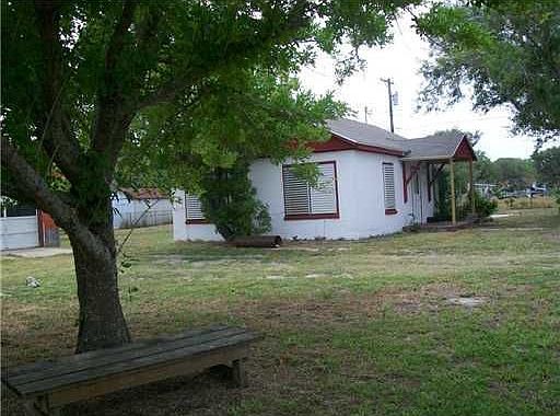5th image of 223 W McClung Ave