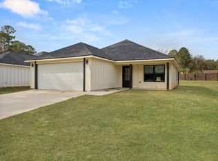 1004 S 9th St, Leesville, LA 71446