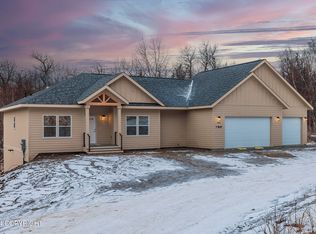 780 N Yeti St, Palmer, AK 99645