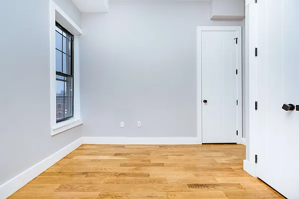 Rented by Nooklyn NYC LLC | media 80