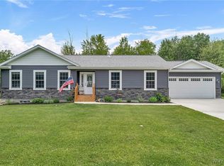 14 Rosalind Dr, Angola, NY 14006