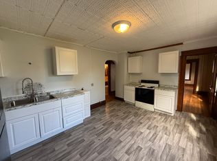 31 Young St FLOOR 1, Waterbury, CT 06704