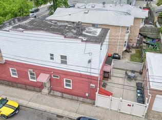 59-19 69th St, Flushing, NY 11378
