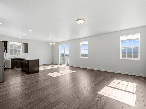 4th image of 6085 N Sheps Ridge Rd